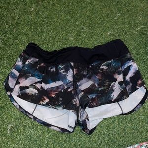 Lululemon speed up short 2.5